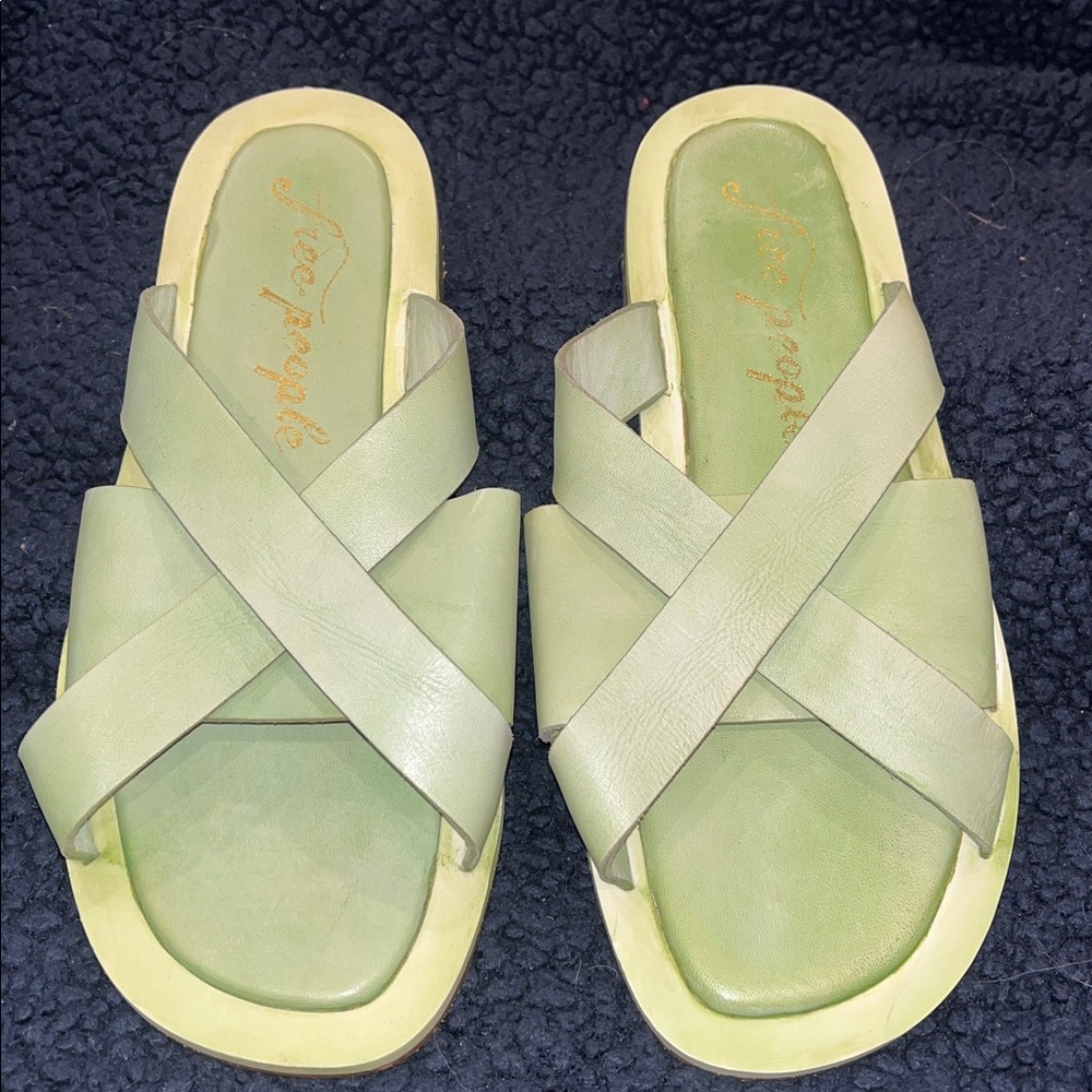 Free People Shoe 
Del Mar Sandal Slide Flat Slip On Mint Green Cross Open Toe 7 - Picture 2 of 6
